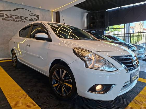 NISSAN VERSA 1.6 16V FLEXSTART SL 4P XTRONIC NISSAN VERSA 1.6 16V FLEXSTART SL 4P XTRONIC